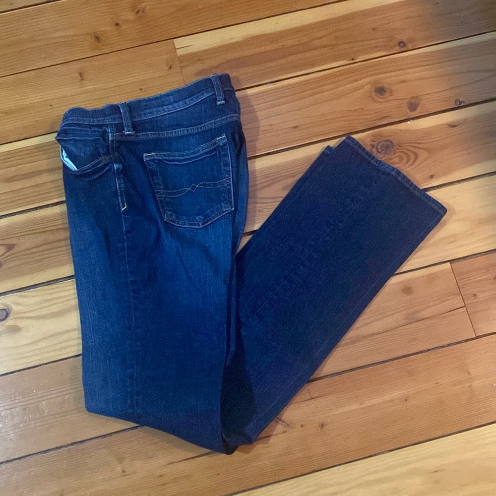 Lucky Jeans